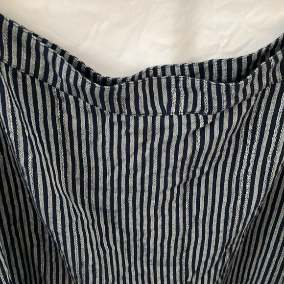 American Eagle Outfitters: Navy Blue/Gray wrap skirt- size Large - Picture 11 of 13